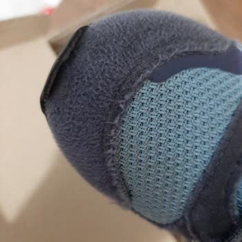 adidas Ayakkabıların Uc Lastiklerinde Açılma