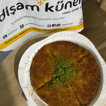 Ehdişam Künefe Kapı Müşterisine Zerre Önem Vermiyorlar!