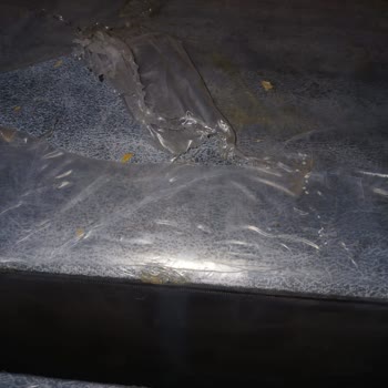 A101 Aldığım Baza Yırtık Islak Deforme Olmuş Olarak Elime Ulaştı