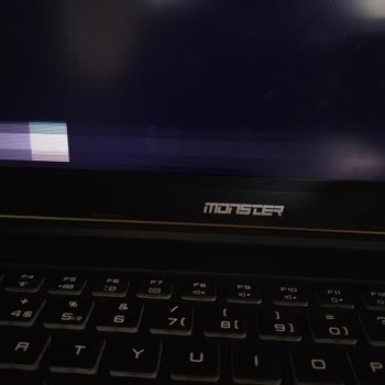 Monster Notebook Ekranında Sorun