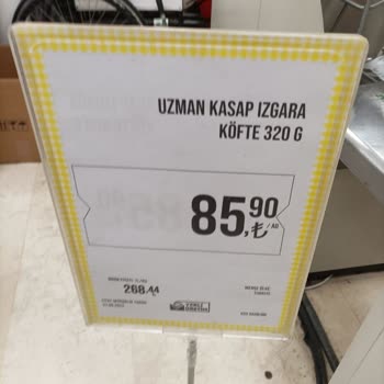 Migros Uzman Köfte İndirim Tabelası
