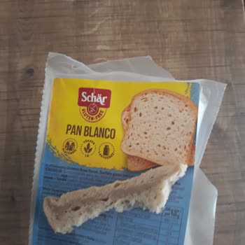 Schar Ekmek Hamurumsu Bir Şekilde Satılması