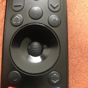 1 Yıl Olmadan LG Webos Kumanda Tuşlarının Simgesi Silindi