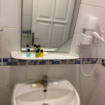 Aspat Butik Hotel Kötü Niyetli Bir İşletme, Paramızı Alamadık