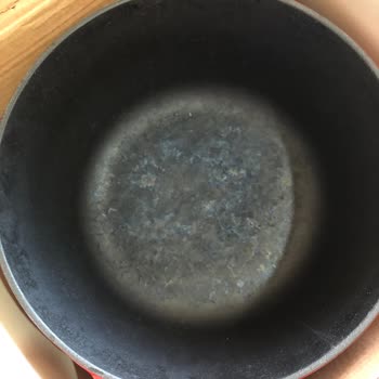 Lava Tencere Dibinin Beyazlaşması