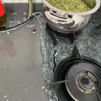 Arçelik Cam Ocak Patladı