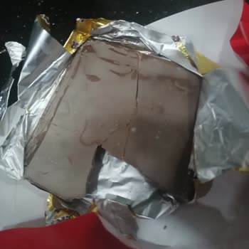 Ülker Sütlü Çikolata Bozuk Gibi