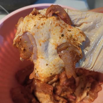 BİM De Tavuk Makatı