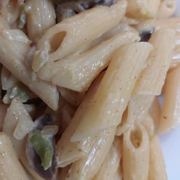 Mehtap Mutfak Eşyaları Mehtap Tencere Yemek Pişirme Sonrası Küçük Parçacıklar