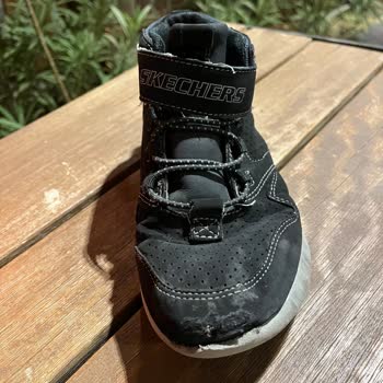 Skechers Ürünlerinin Arkasında Durmuyor