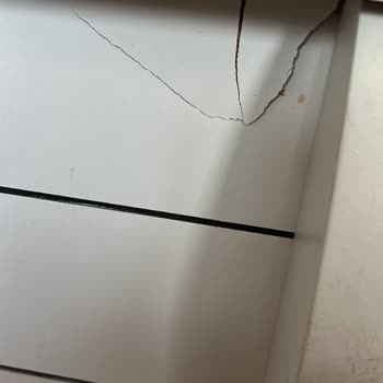 Irmak Nakliyat (Gebze) Eşyalarımıza Zarar Verdi