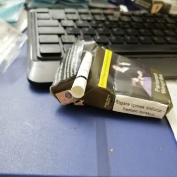 Parliament Midnight Blue Hatalı Üretim