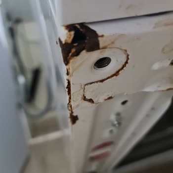 Arçelik Çamaşır Makinesi Paslanıp, Çürüyor...