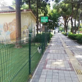 İzmir Konak Belediyesi I**** A****** Parkı