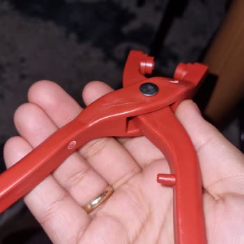 Modarika Kırık Ve Farklı Materyalde Ürün