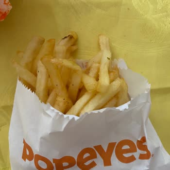 Popeyes Dahası Da Var İçeride