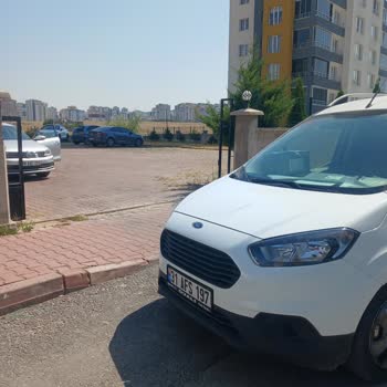 Trendyol Ekspres Kargo Elemanı Yanlış Park