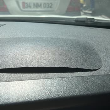 Alfa Romeo Giulietta Torpido Airbag Çatlaması