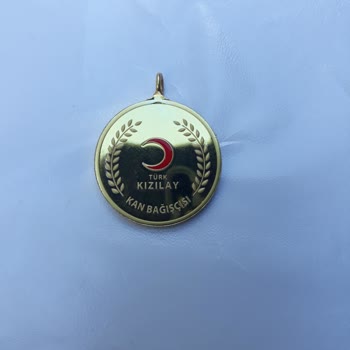 Türk Kızılay Altın Madalya Orijinal Değil