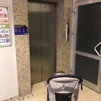 Krempark AVM AVM Asansörleri Çalışmıyor