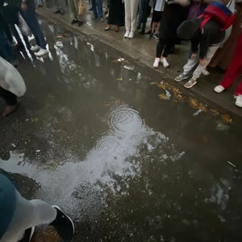 Trabzon Büyükşehir Belediyesi Yagmur Akarların Tıkalı Olması