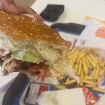 Burger King Bayat Hamburger Ekmeği Kullanıyor Kalitesiz Hizmet