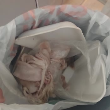 Migros Bozuk Balık Satıyor