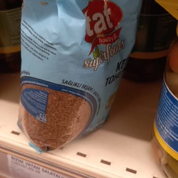 Şok Market 'de Bulunan Kurtlu Ve Böcekli Reyon Ürünleri