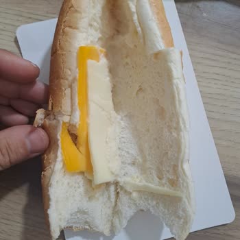 Dardanel Bol Peynirli Baton Sandviç