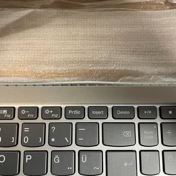 Lenovo Türkiye Kusurlu Parça Gönderdi Yardımcı Olmuyor