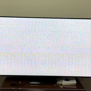 Samsung BU8500 TV Beyaz Işık