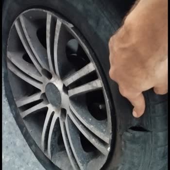 Çamsan Park Alışveriş Ve Yaşam Merkezi AVM İlgisiz, Duyarsız