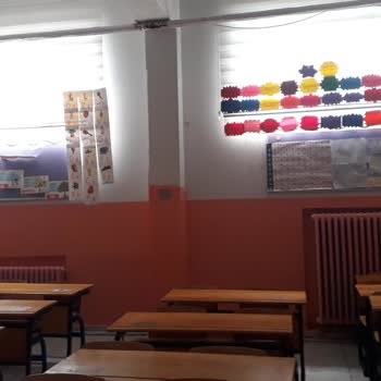 Milli Eğitim Bakanlığı (MEB) 1D Sınıfı Rutubet Sorunu