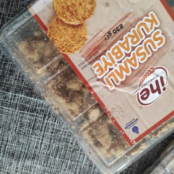 İstanbul Halk Ekmek Kargo Sorunu- Parçalanmış Kurabiye Paketleri