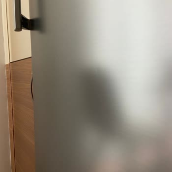 Arçelik Buzdolabı Kapağında Göçükler Oluşması