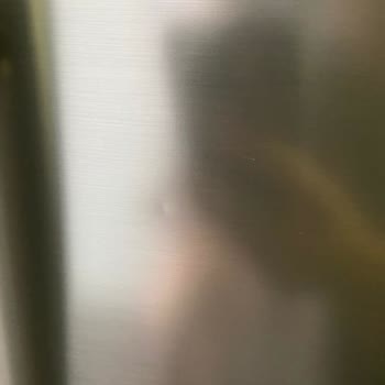 Arçelik Buzdolabı Kapağında Göçükler Oluşması