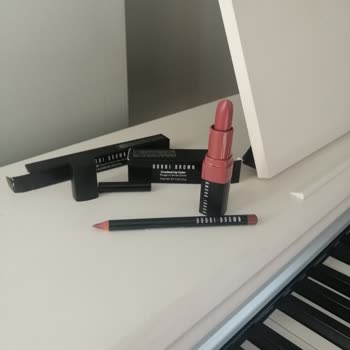 Bobbi Brown Marka Ürünlerin Kalitesizliği!