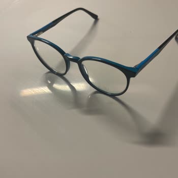 Azra Optik Versage Gözlük Çerçevesi