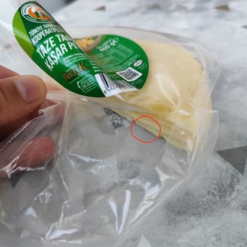 Tarım Kredi Kooperatif Market Tarım Krediden Alınan Kaşarda Kıl