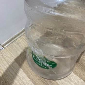 Getir Delik Damacanayı Koli Bandıyla Yapıştırması Ve Göndermesi.