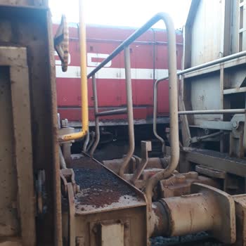 TCDD Himmetdede Tren İstasyonunda Yük Trenlerinden Trene Ulaşamıyoruz