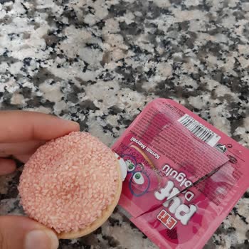 Eti Gıda Eti Puf Kötü Kokuyor Ve Bayat