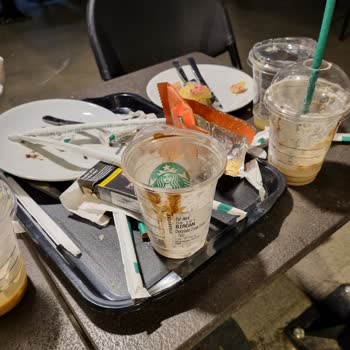 Starbucks Coffee Temizlik Ve Hizmet Sıfır