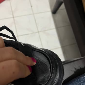 Emaar AVM Barçın Mağazasından Aldığım Ayakkabıyla İlgili Şikayetim