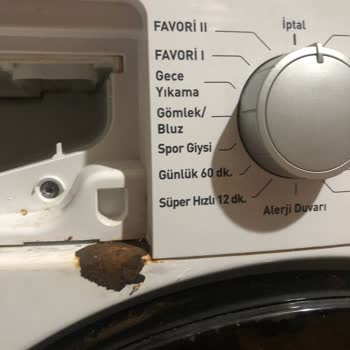 Çürüyen Regal Çamaşır Makinesi