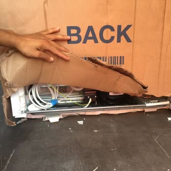 Media Markt Ayıplı Ürün Satmaya Çalışıyor.