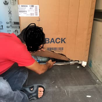 Media Markt Ayıplı Ürün Satmaya Çalışıyor.