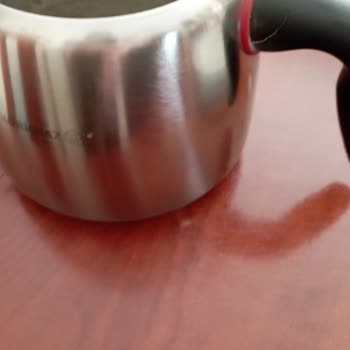 Korkmaz Mat Çaydanlık Sapı Çatlaması