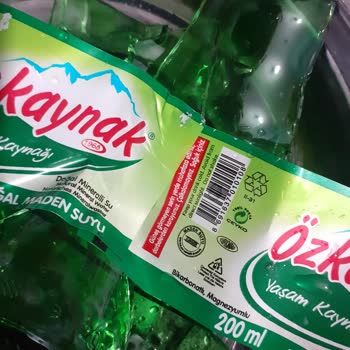 Özkaynak İçecek Maden Suyu Durduğu Yerde Kendi Kendine Patladı!