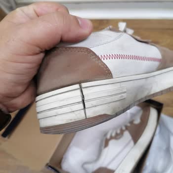 Deichmann Ayakkabıyı Değiştirmemek İçin Bahaneler Sunuyor